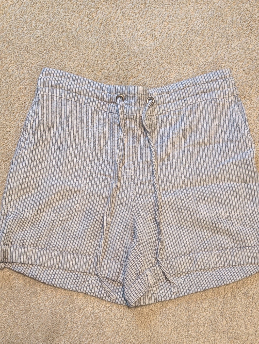 Per Se Navy & White Pinstripe Linen Blend Elastic Waist Shorts